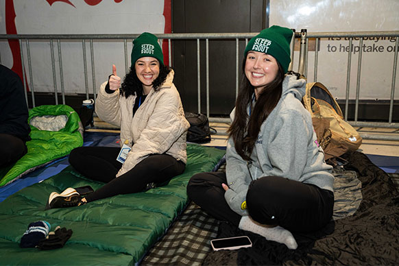 Sleep Out volunteers/professionals | Covenant House