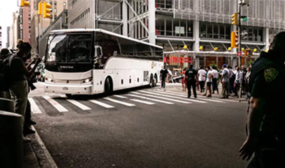 NYC Migrant Bus | Covenant House