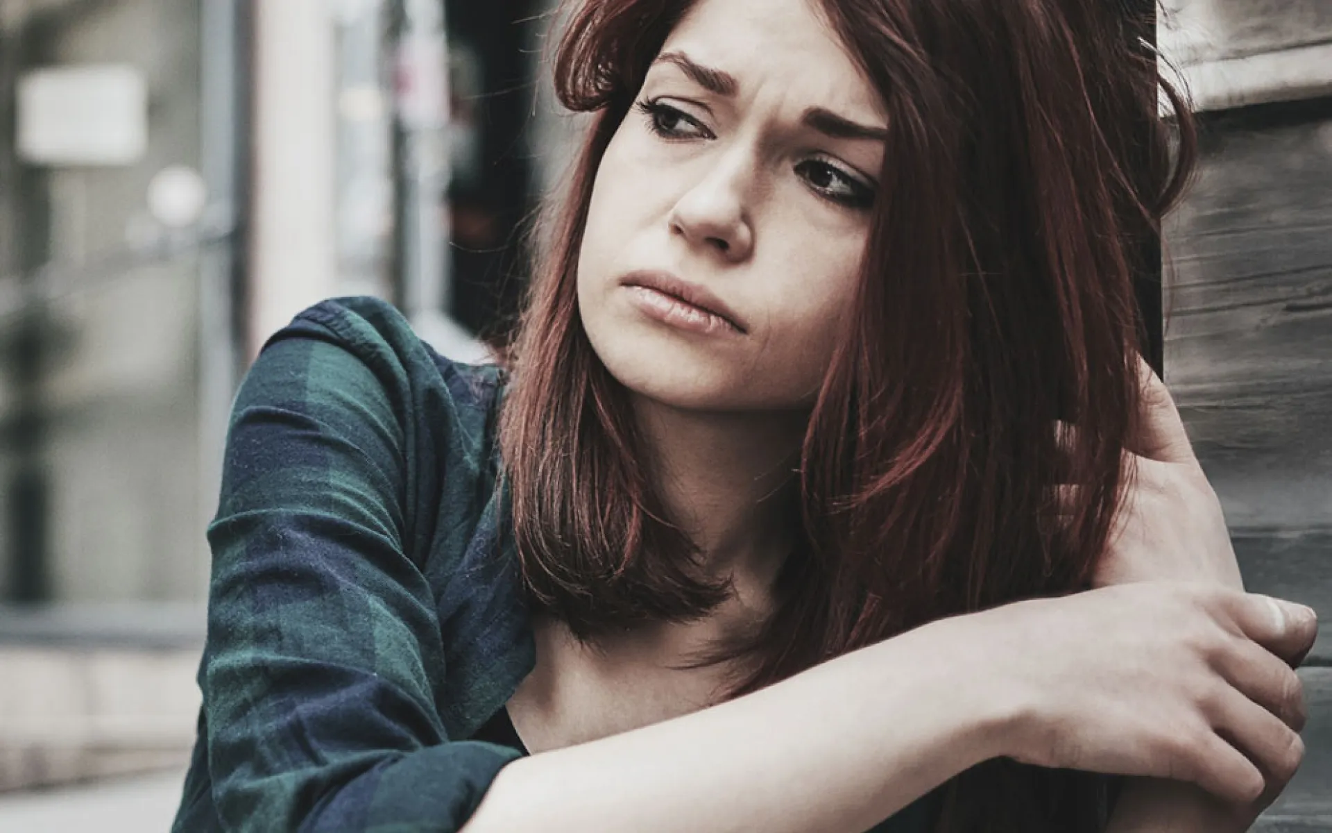 Homeless young person outside | Covenant House - Donate today to help young adults facing homelessness
