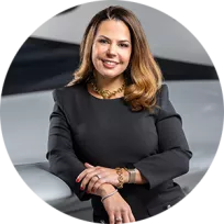Amy Alexy, Chief People Officer, Signature Aviation | Covenant House Board of Directors