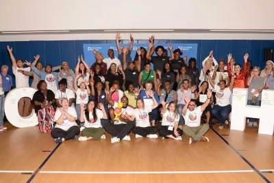 Covenant House Alumni Day group photo | Providing immediate care and shelter for homeless youth