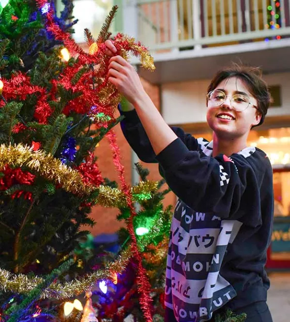 12 Days of Giving - Donate Now to Homeless Youth | Covenant House
