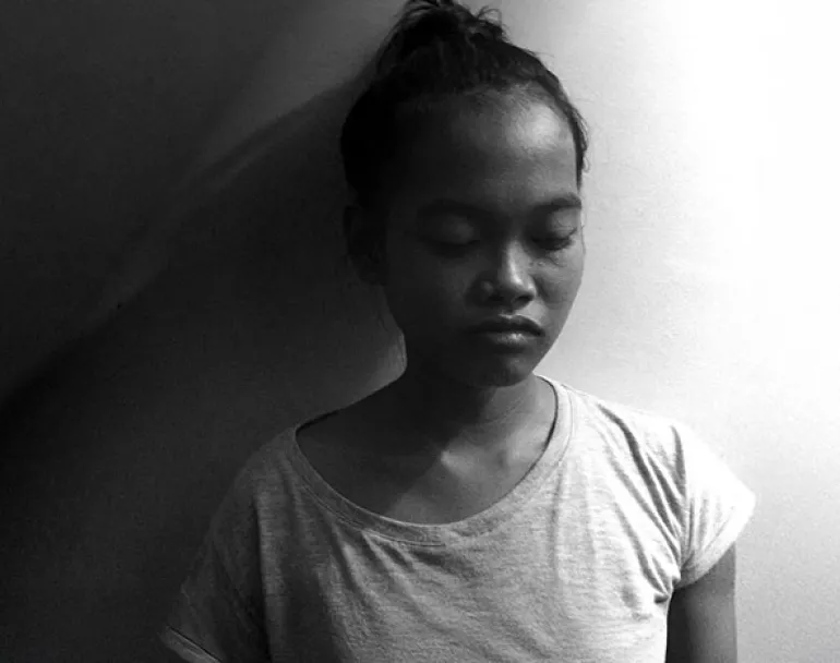 black and white portrait of a homeless girl | Covenant House - Donate today to support young human trafficking survivors