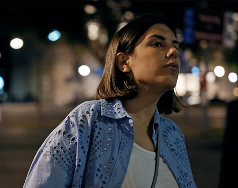 homeless young girl alone at night | Covenant House - Donate today to support youth in need