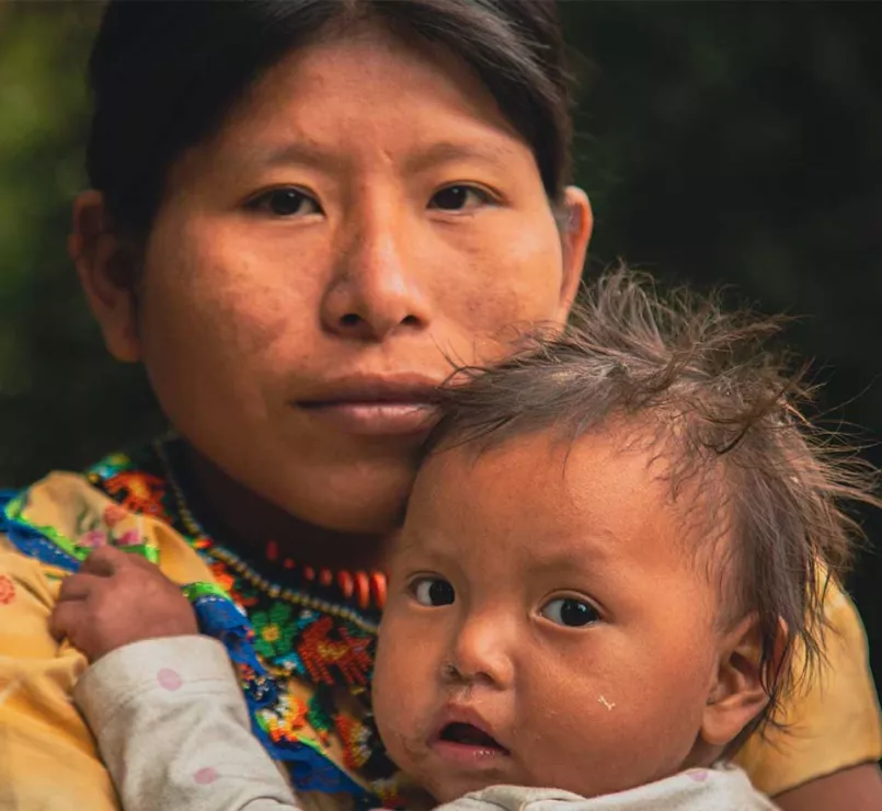 Latin American mother and baby | Covenant House - Why Latin America