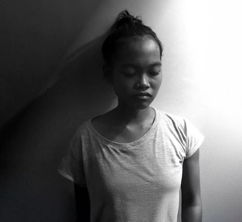 Black and white portrait of homeless human trafficking survivor | Urge your members of Congress to support policies that combat youth homelessness and human trafficking